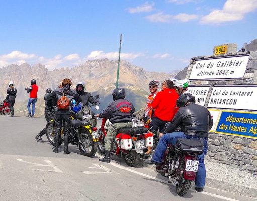 Lo spettacolo de “In Moto sulle Alpi”